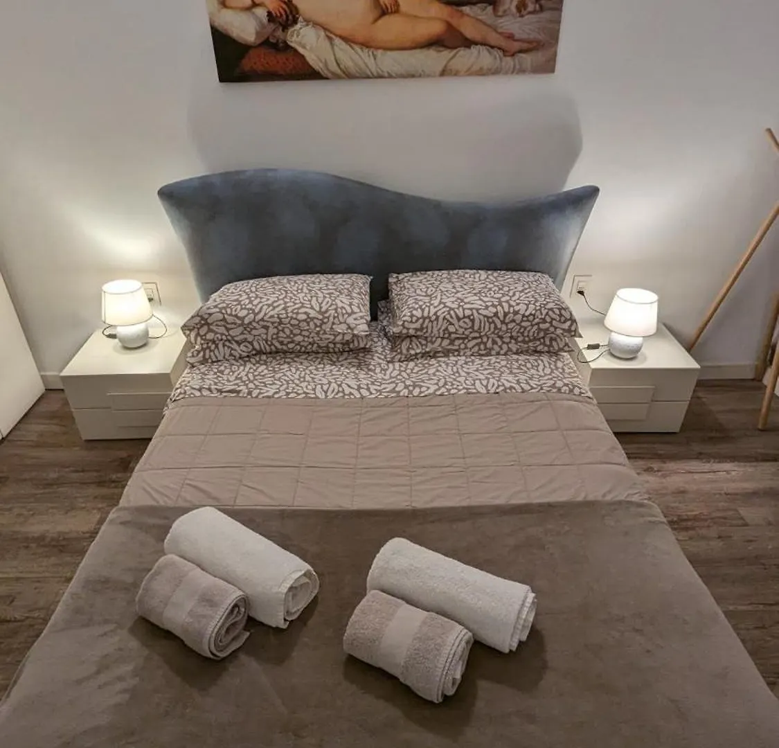 Relaxing Boboli Gardens Suite - Florence 0*,  Italy