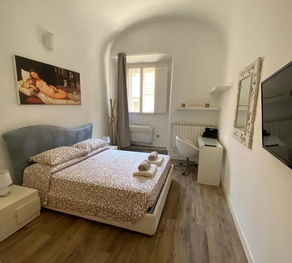 Relaxing Boboli Gardens Suite - Florence 0*,